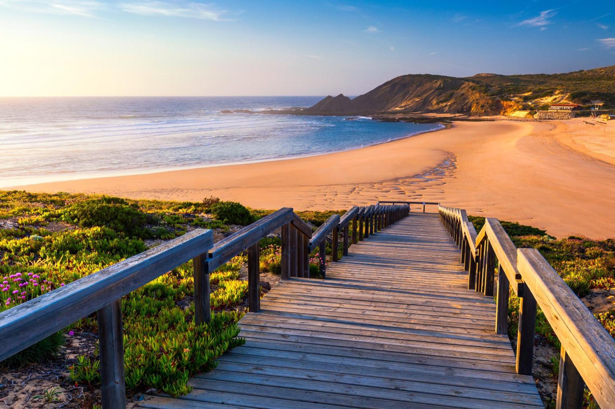 A Gaivota - Walking Distance To Monte Clerigo And Amoreira Beaches Aljezur Extérieur photo